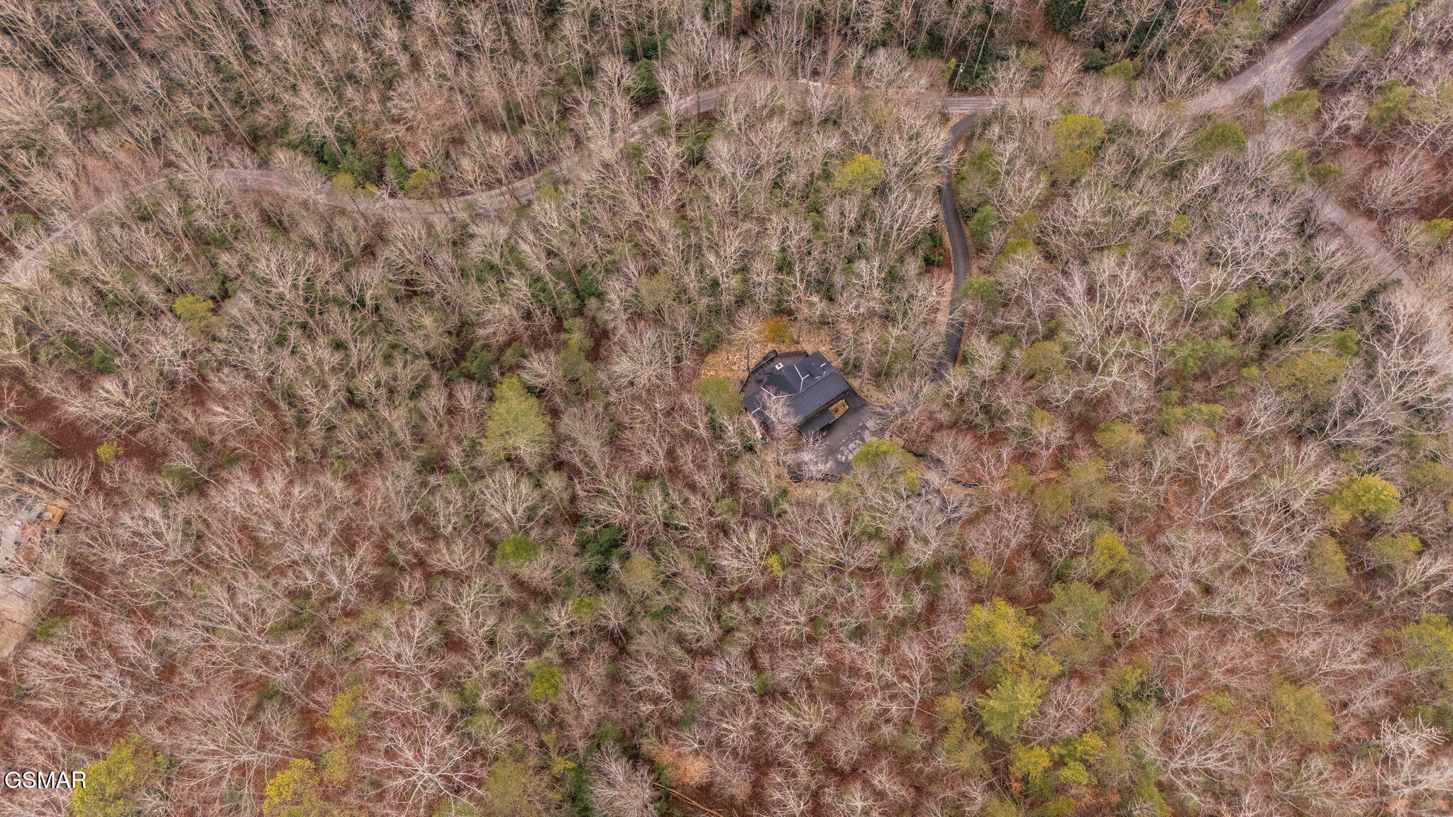Walland, Tennessee, 37886, United States, 3 Bedrooms Bedrooms, ,4 BathroomsBathrooms,Residential,For Sale,1915065