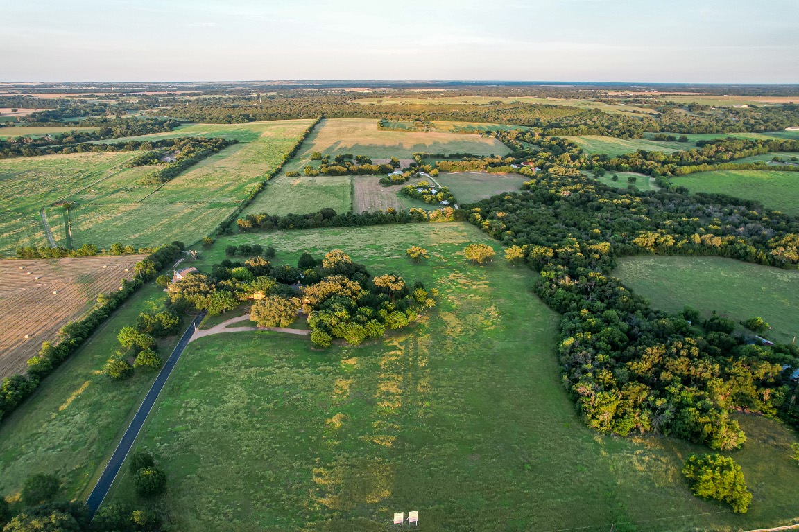 Belton, Texas, 76513, United States, 3 Bedrooms Bedrooms, ,5 BathroomsBathrooms,Residential,For Sale,1883238