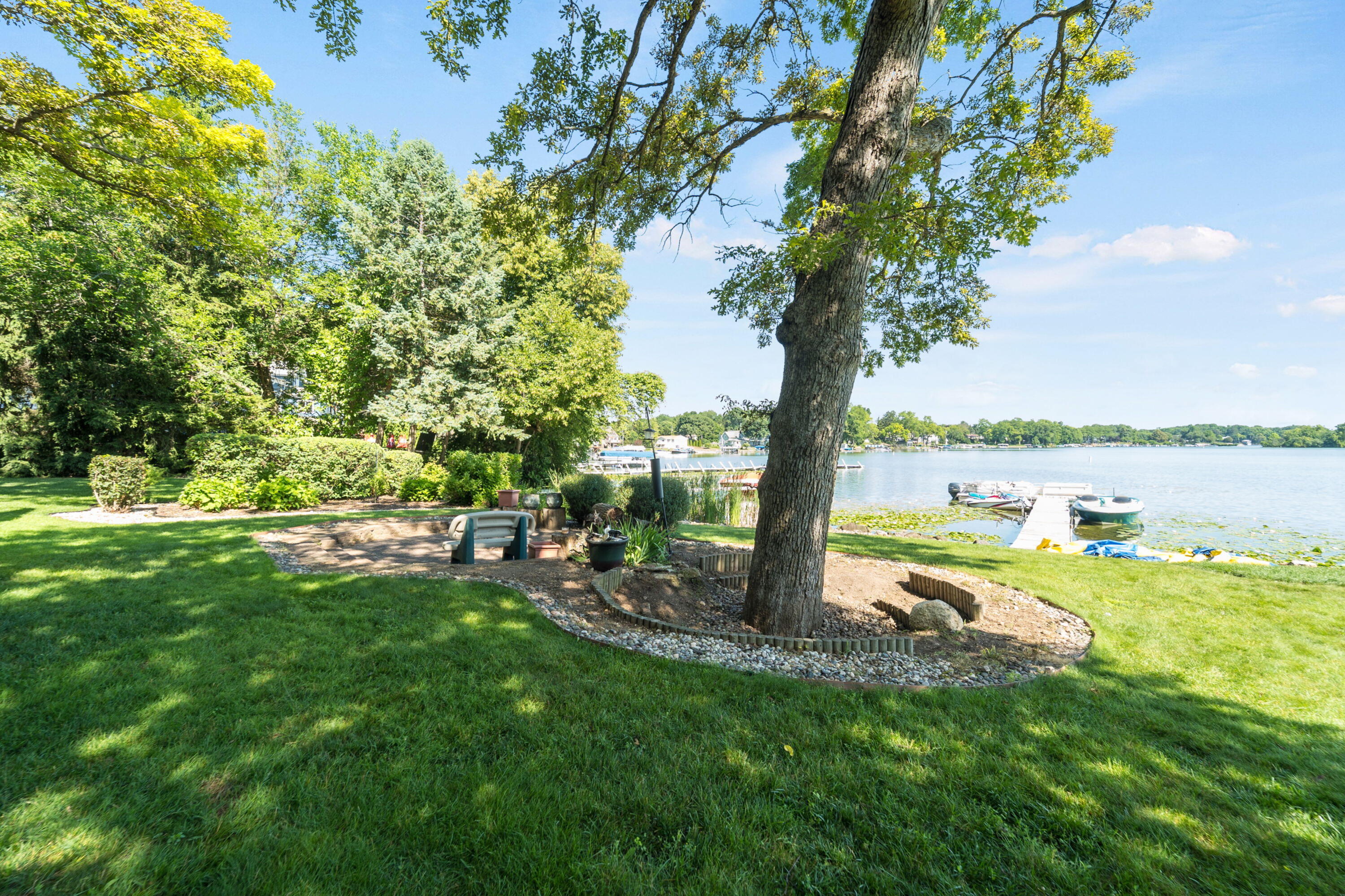 Burlington, Wisconsin, 53105, United States, 4 Bedrooms Bedrooms, ,3 BathroomsBathrooms,Residential,For Sale,1885300