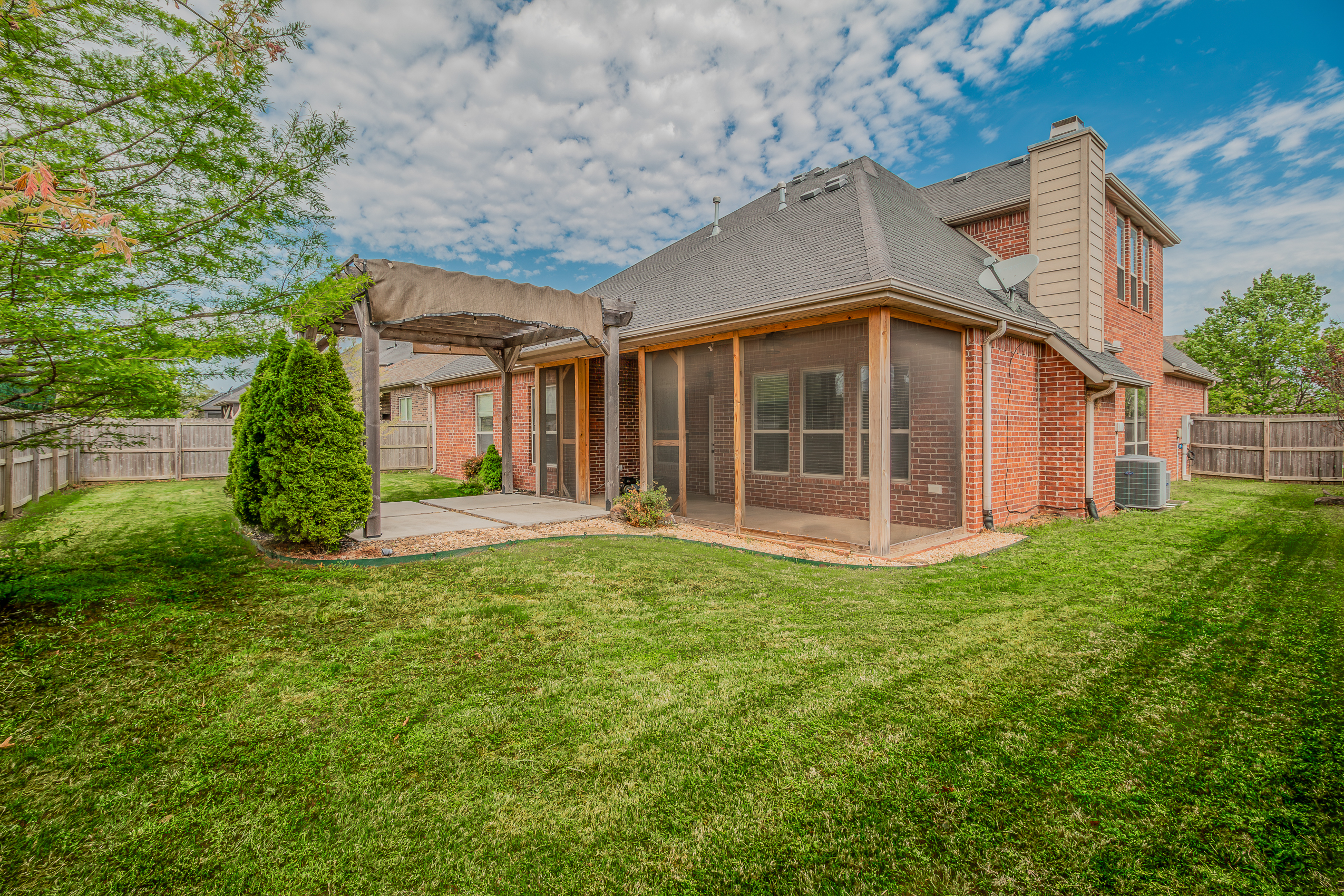  1407 SW Wisteria Ave., Bentonville, AR 72713 - 物件實景