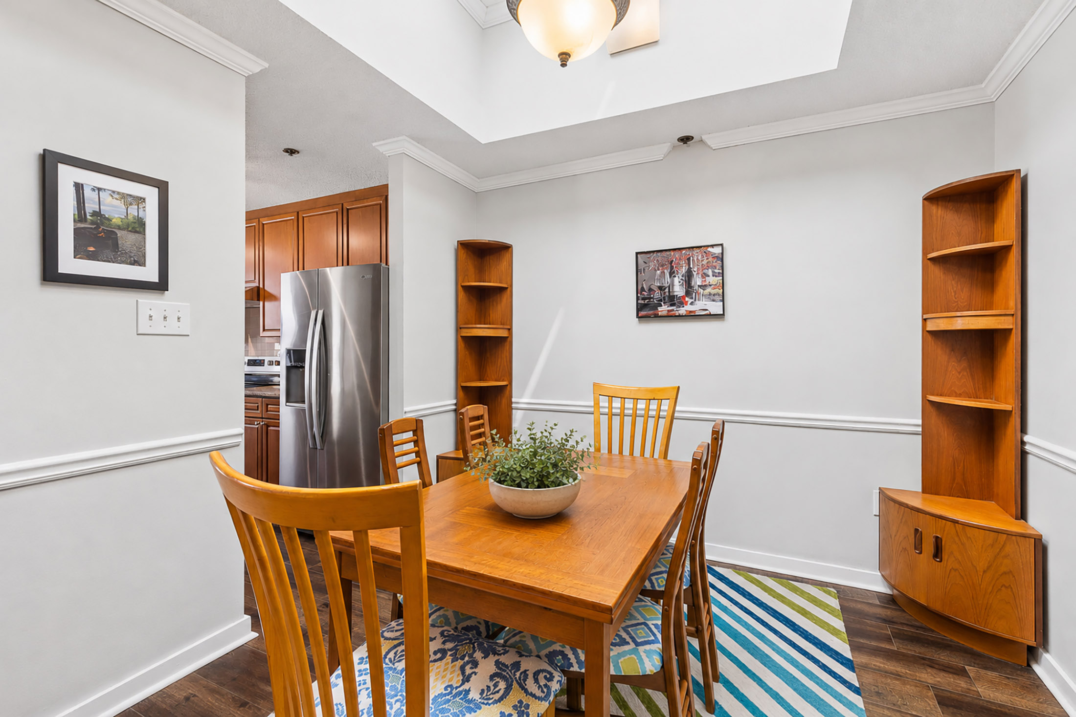  Top Floor Living, Sweeping City Views and Midtown at Your Doorstep - 物件實景