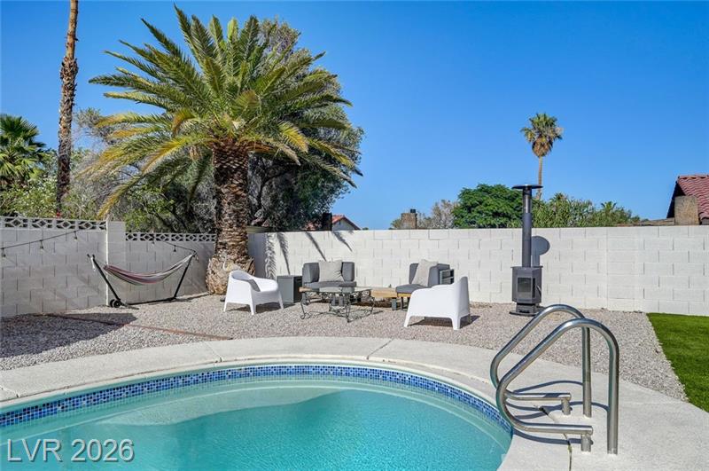 Las Vegas, Nevada, 89120, United States, 4 Bedrooms Bedrooms, ,3 BathroomsBathrooms,Residential,For Sale,2047975
