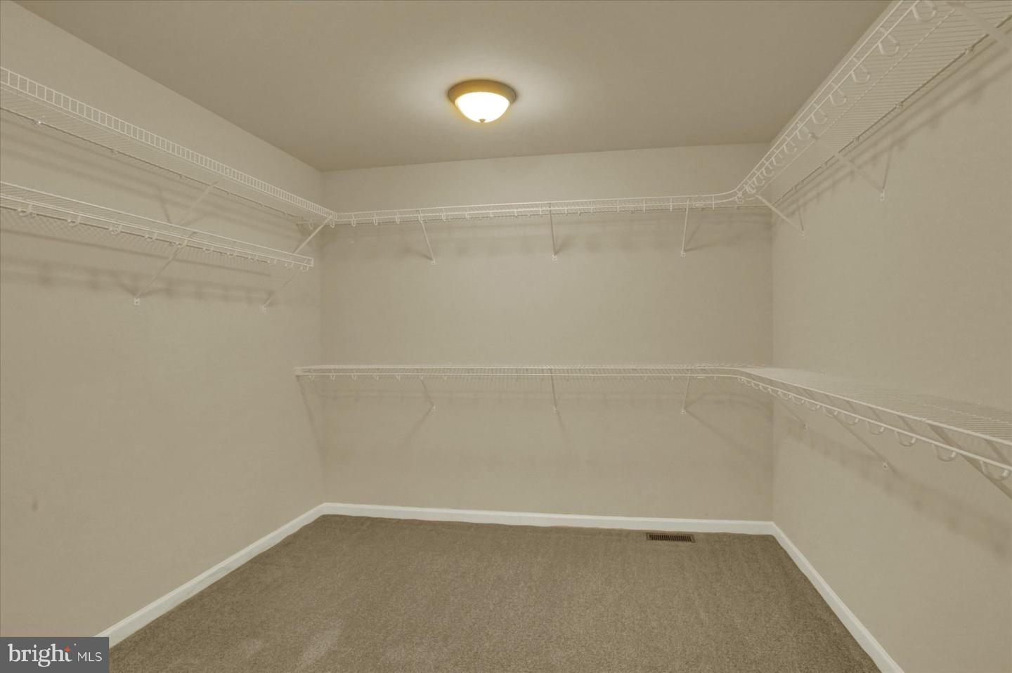 Mechanicsburg, Pennsylvania, 17050, United States, 5 Bedrooms Bedrooms, ,5 BathroomsBathrooms,Residential,For Sale,1910880