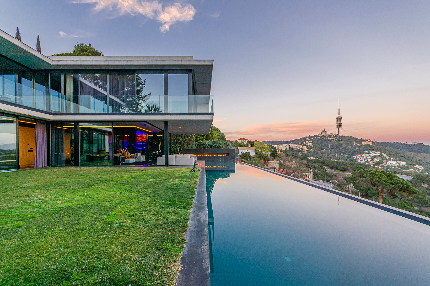  Hollywood-style mansion with Barcelona at its feet - 物件實景