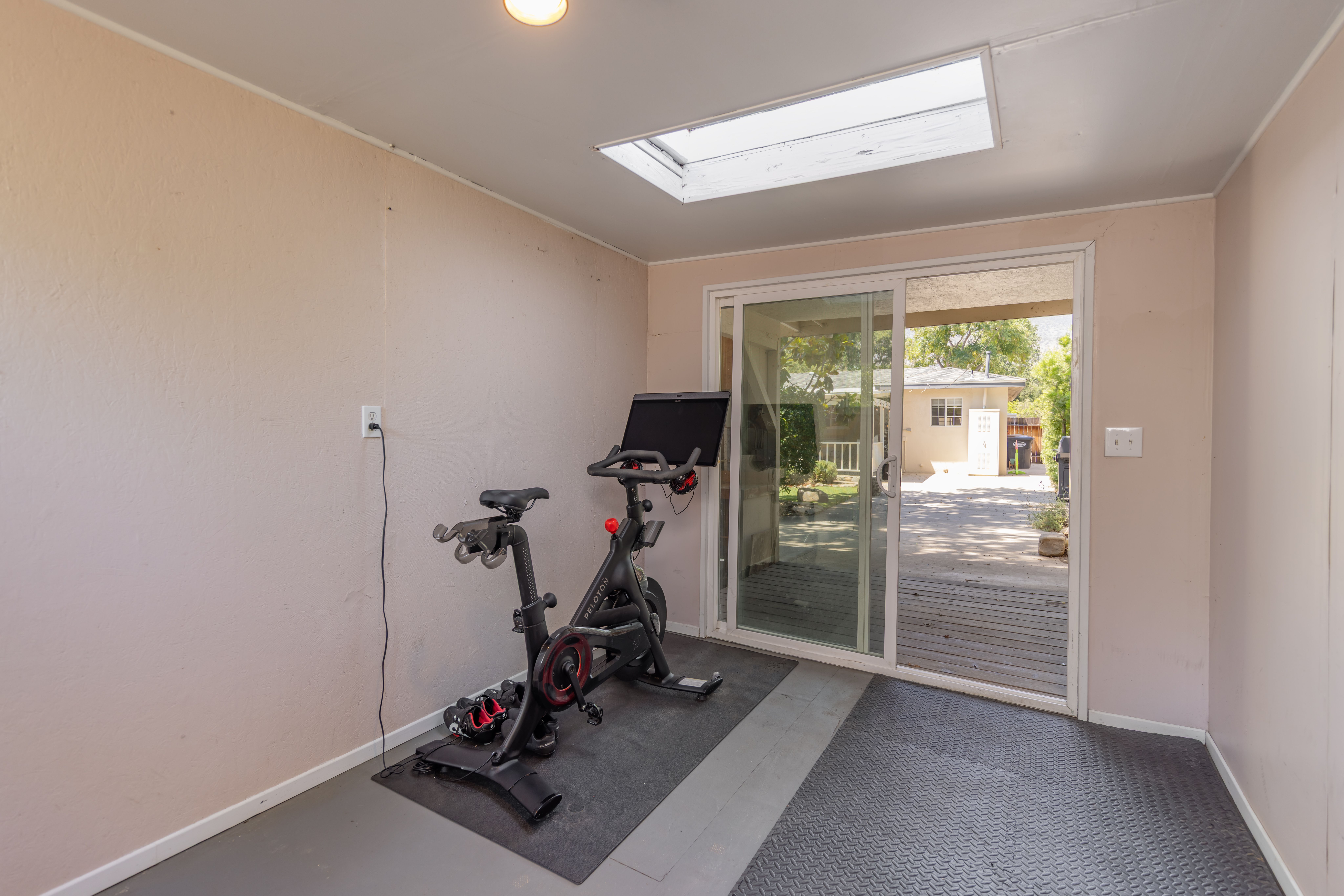 919 East Matilija Street, Ojai, CA 93023 - 物件實景