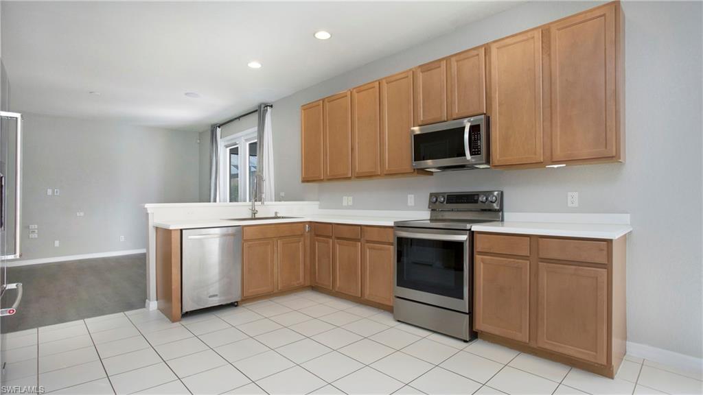 Naples, Florida, 34120, United States, 4 Bedrooms Bedrooms, ,4 BathroomsBathrooms,Residential,For Sale,1897654