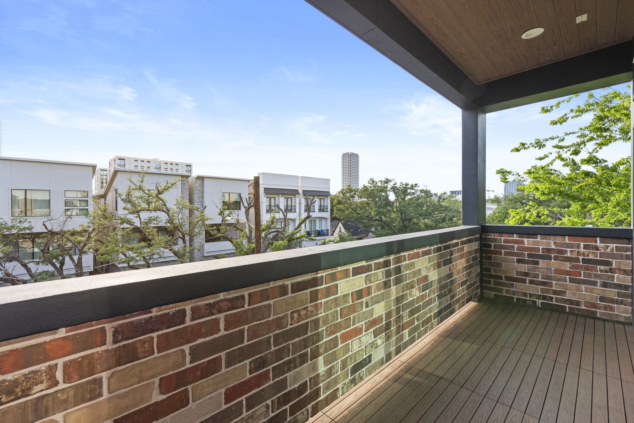 Houston, Texas, 77098, United States, 3 Bedrooms Bedrooms, ,4 BathroomsBathrooms,Residential,For Sale,1975759