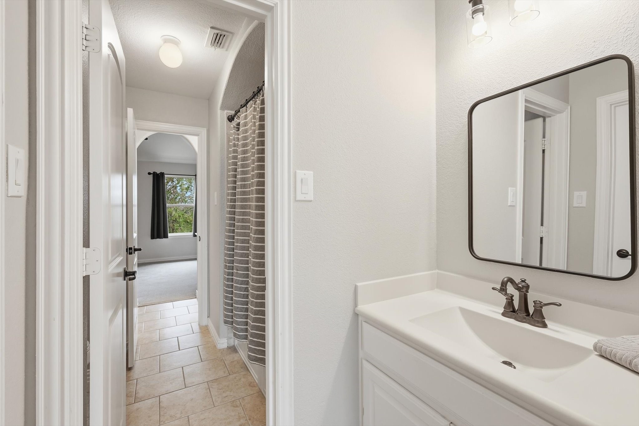 Trophy Club, Texas, 76262, United States, 4 Bedrooms Bedrooms, ,4 BathroomsBathrooms,Residential,For Sale,2002988