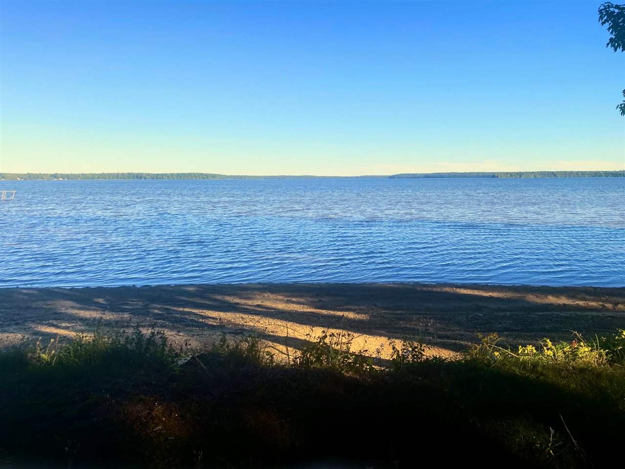 Silver Strand Rd, Levering, MI 49755