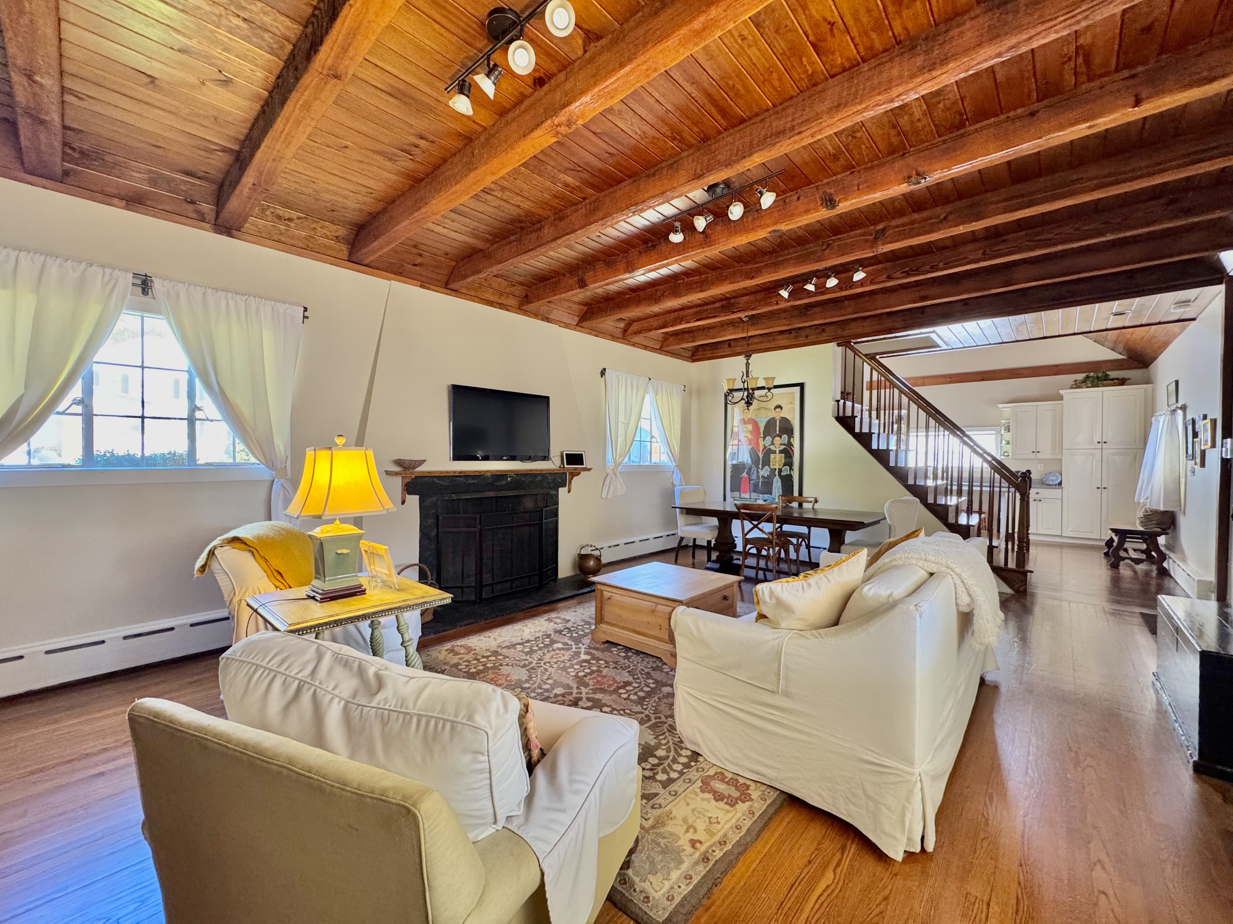 Catskill, New York, 12414, United States, 3 Bedrooms Bedrooms, ,2 BathroomsBathrooms,Residential,For Sale,1990409