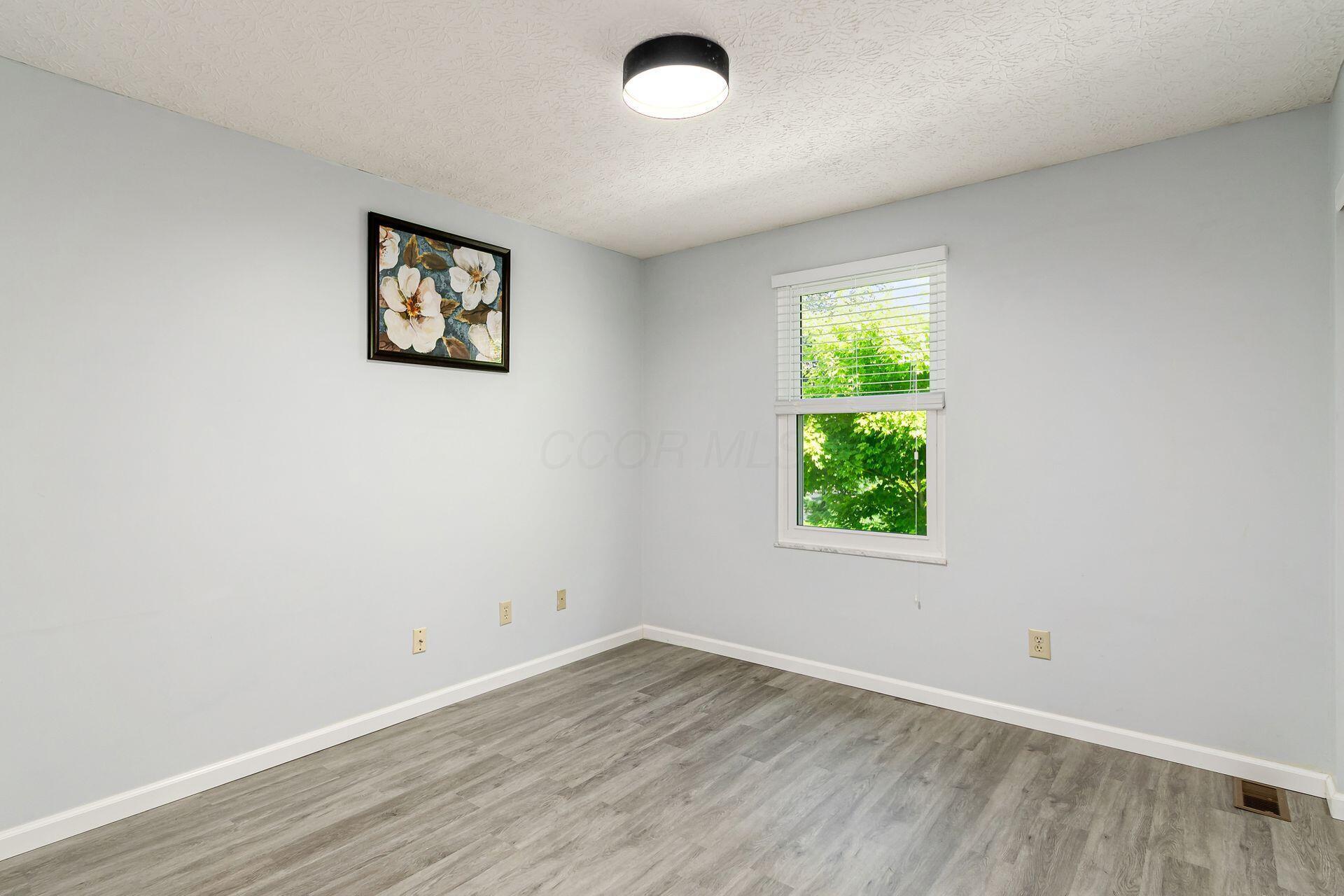 Columbus, Ohio, 43221, United States, 4 Bedrooms Bedrooms, ,4 BathroomsBathrooms,Residential,For Sale,1902021