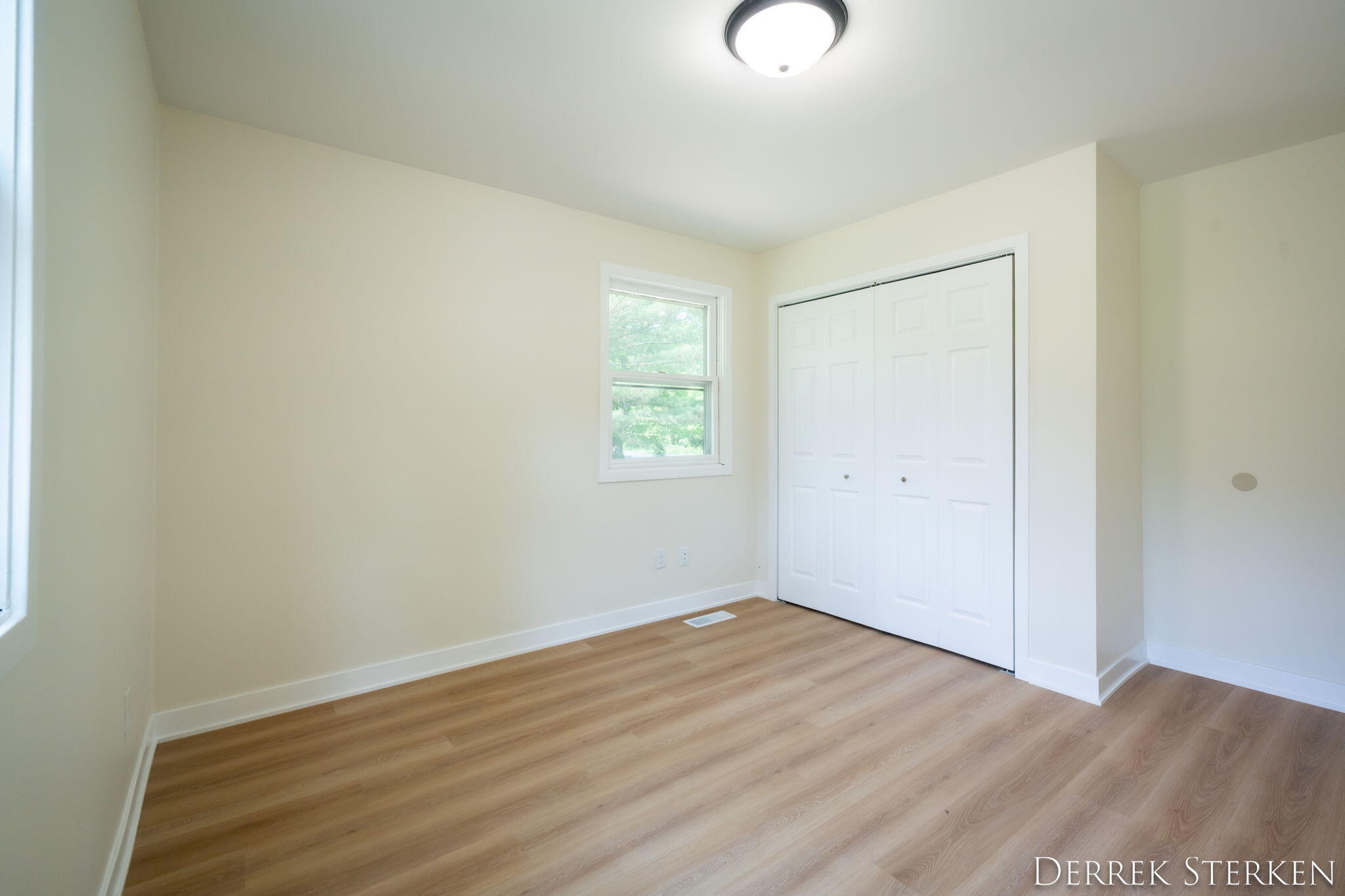 Saugatuck, Michigan, 49453, United States, 3 Bedrooms Bedrooms, ,2 BathroomsBathrooms,Residential,For Sale,1857746