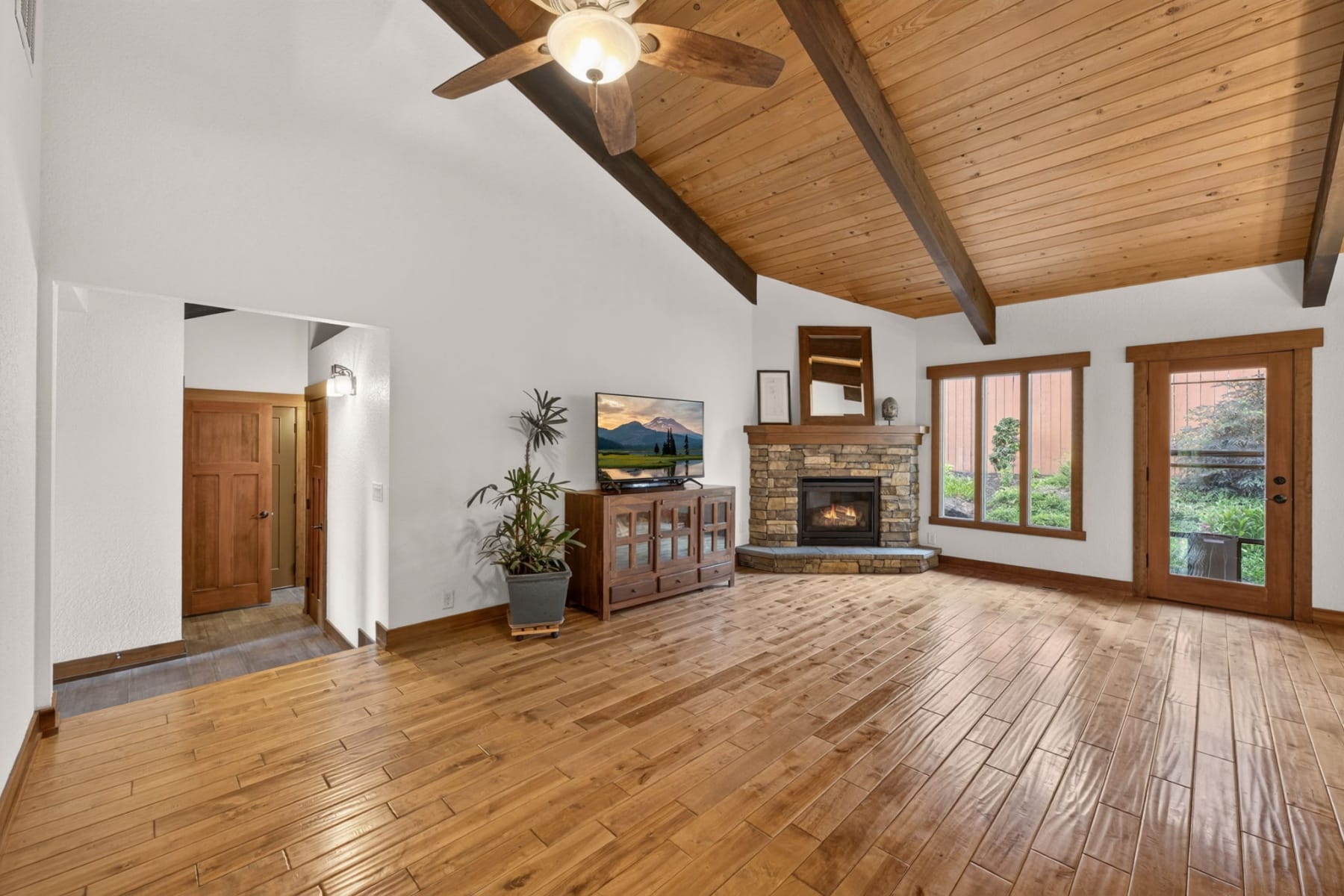  62968 Fresca Street Bend, OR 97703 - 物件實景
