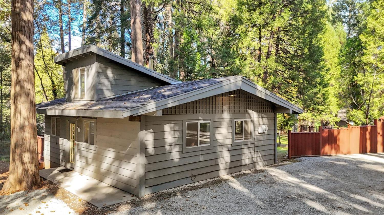 Nevada City, California, 95959, United States, 3 Bedrooms Bedrooms, ,2 BathroomsBathrooms,Residential,For Sale,1992371