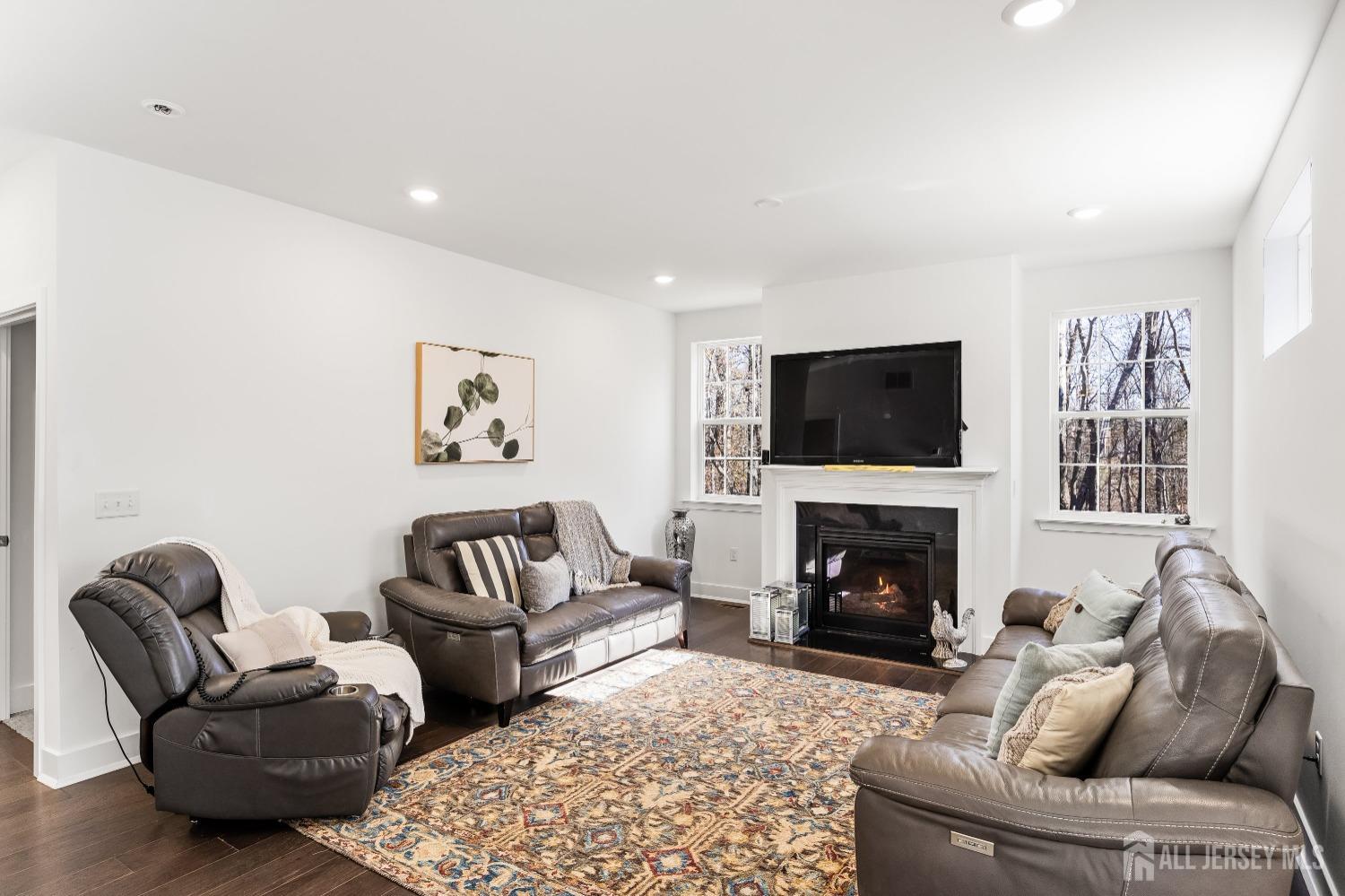 Plumsted, New Jersey, 08533, United States, 2 Bedrooms Bedrooms, ,3 BathroomsBathrooms,Residential,For Sale,1983757