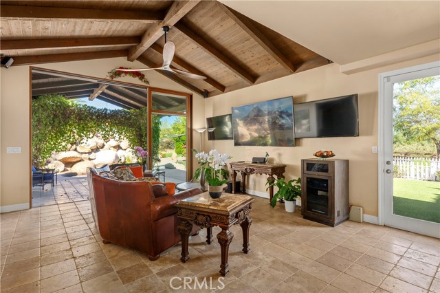 Murrieta, California, 92562, United States, 4 Bedrooms Bedrooms, ,4 BathroomsBathrooms,Residential,For Sale,1978408