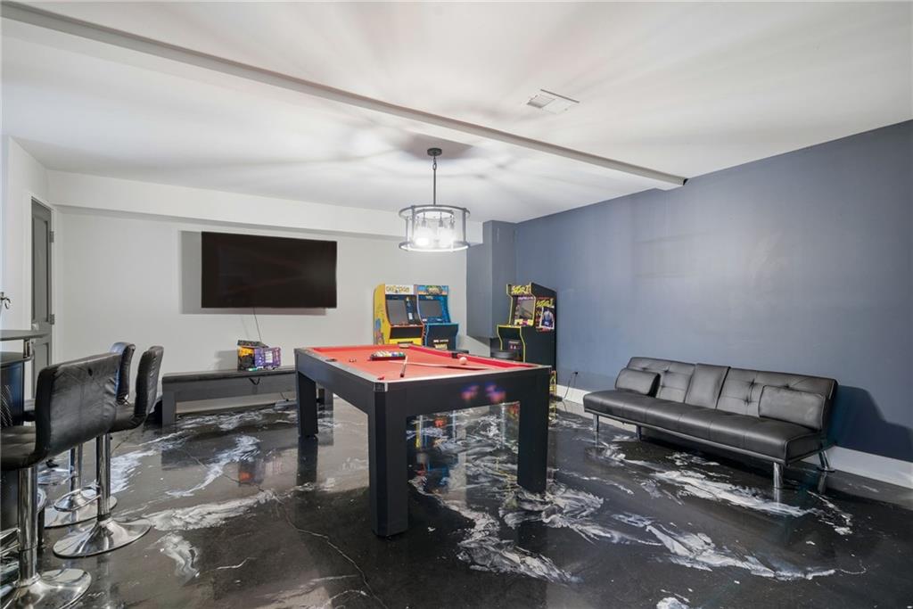 Atlanta, Georgia, 30315, United States, 4 Bedrooms Bedrooms, ,4 BathroomsBathrooms,Residential,For Sale,1996651