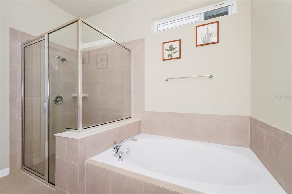 Clermont, Florida, 34714, United States, 6 Bedrooms Bedrooms, ,5 BathroomsBathrooms,Residential,For Sale,1777705