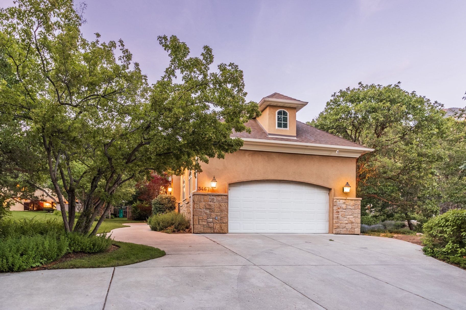  Private Gated Cottonwood Heights Retreat With Seasonal Stream & Mountain views - 物件實景