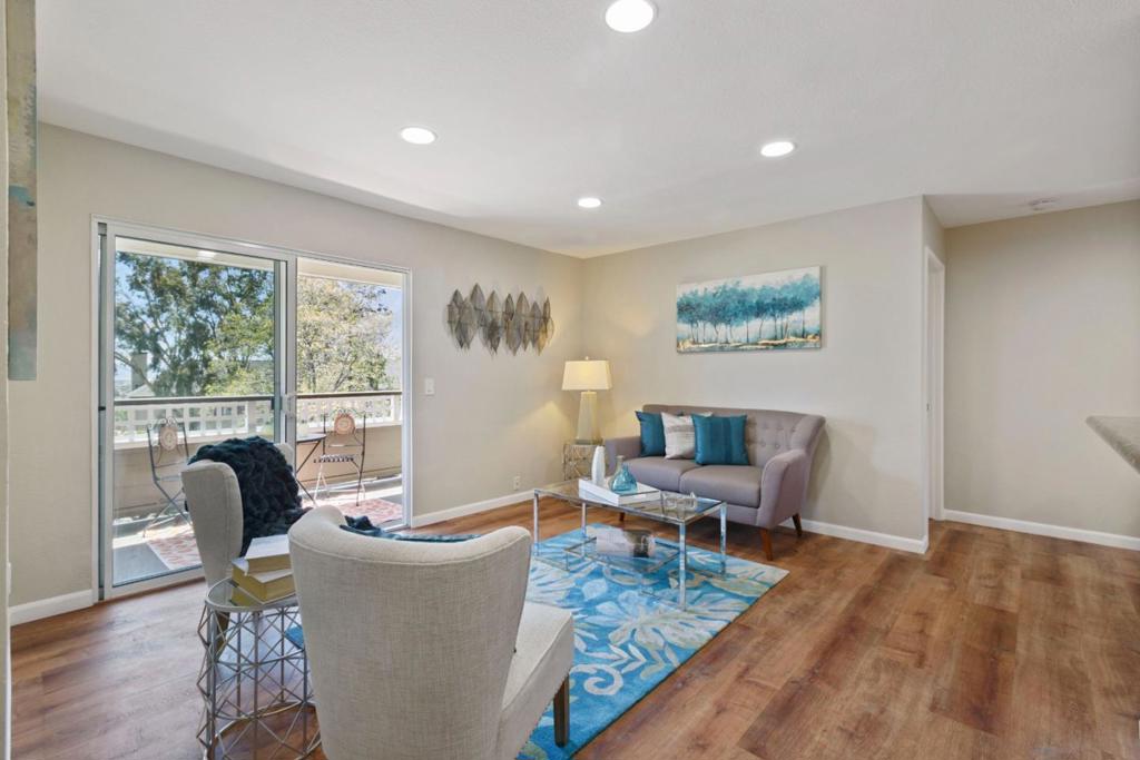 Hayward, California, 94544, United States, 2 Bedrooms Bedrooms, ,2 BathroomsBathrooms,Residential,For Sale,1983988