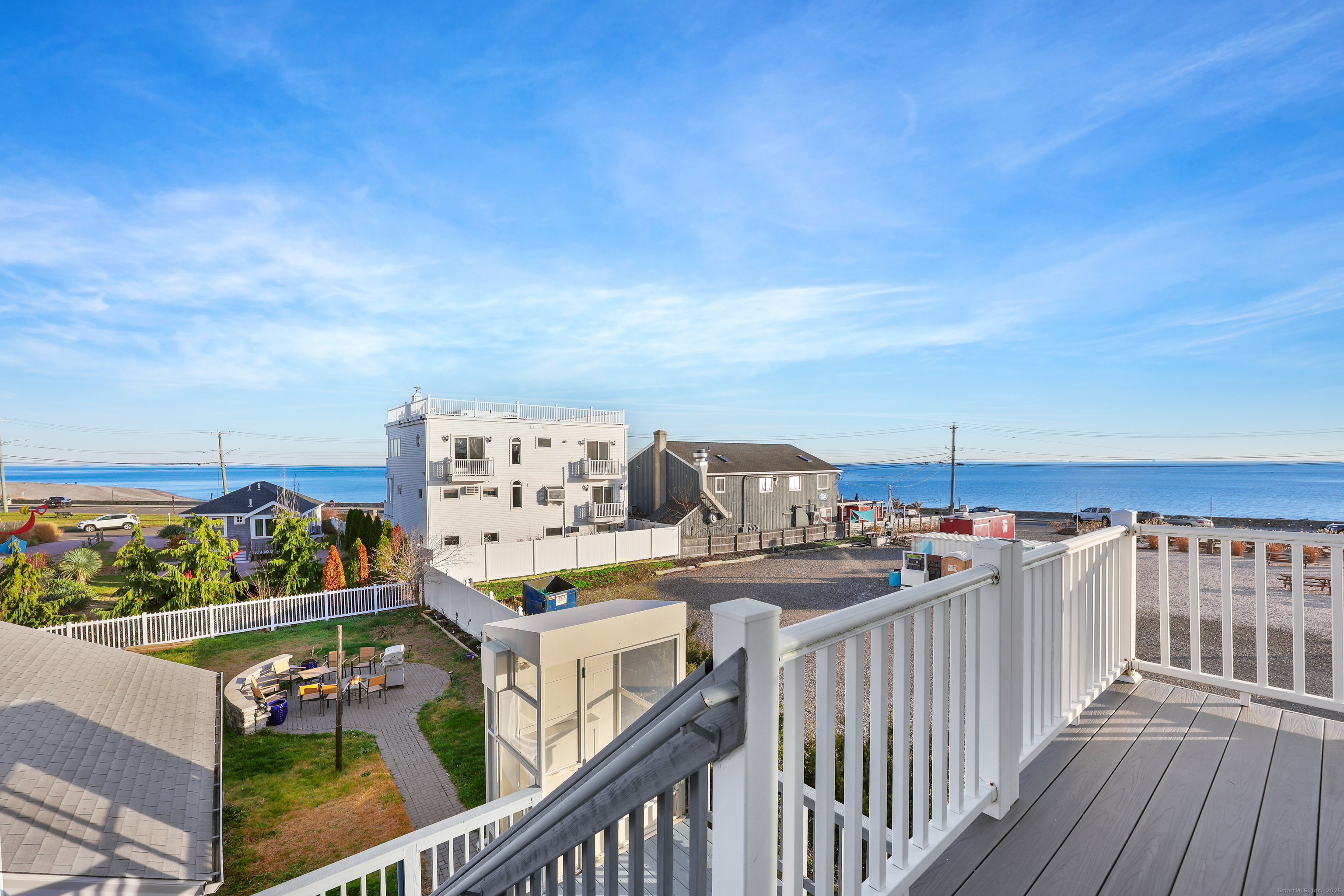 Stratford, Connecticut, 06615, United States, 4 Bedrooms Bedrooms, ,3 BathroomsBathrooms,Residential,For Sale,2003243