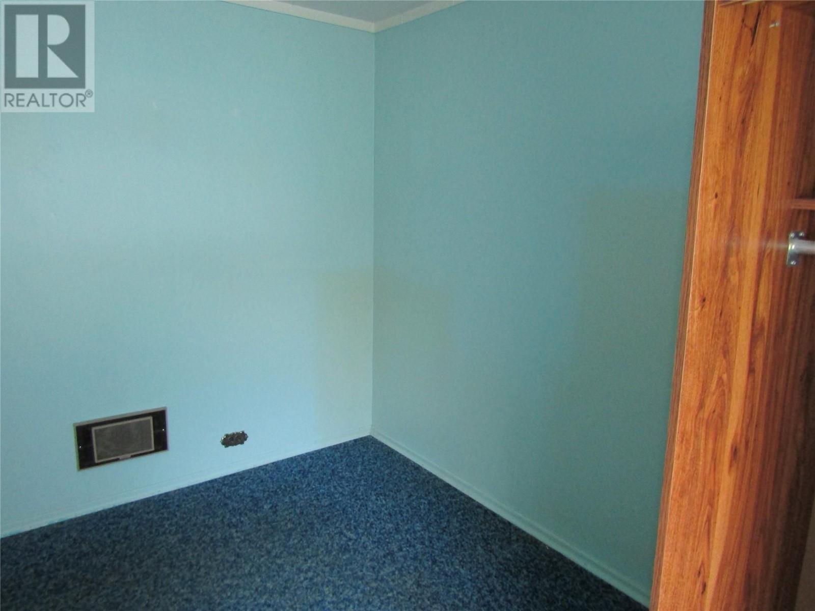 GRAND FORKS, British Columbia, V0H 1H5, CA, 3 Bedrooms Bedrooms, ,1 BathroomBathrooms,Residential,For Sale,1947650