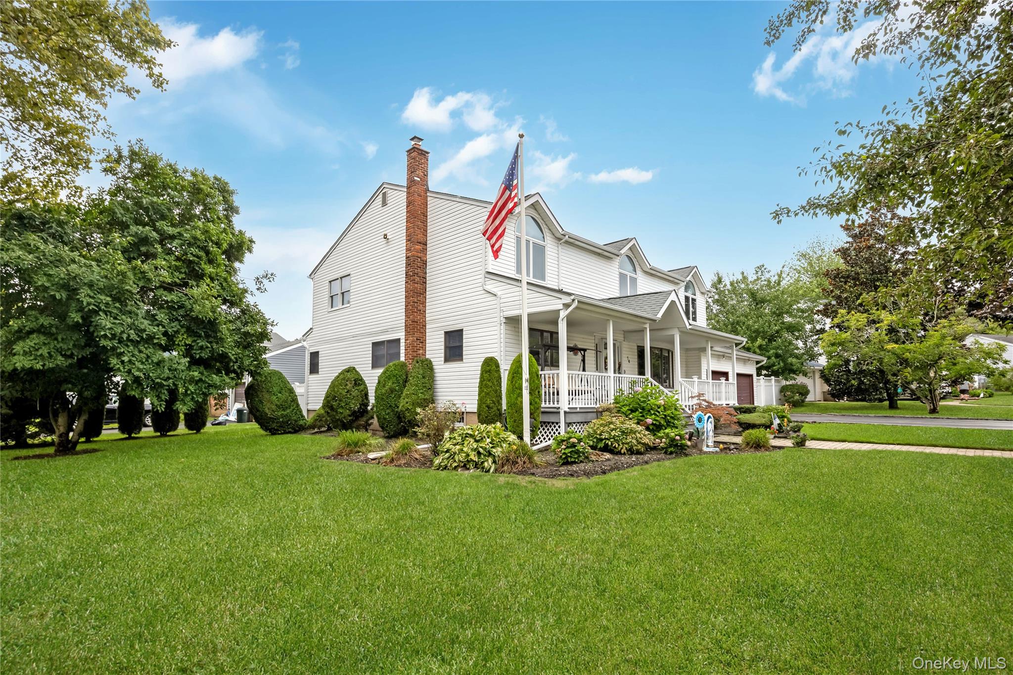 Arthur St, Farmingdale, NY 11735 #1