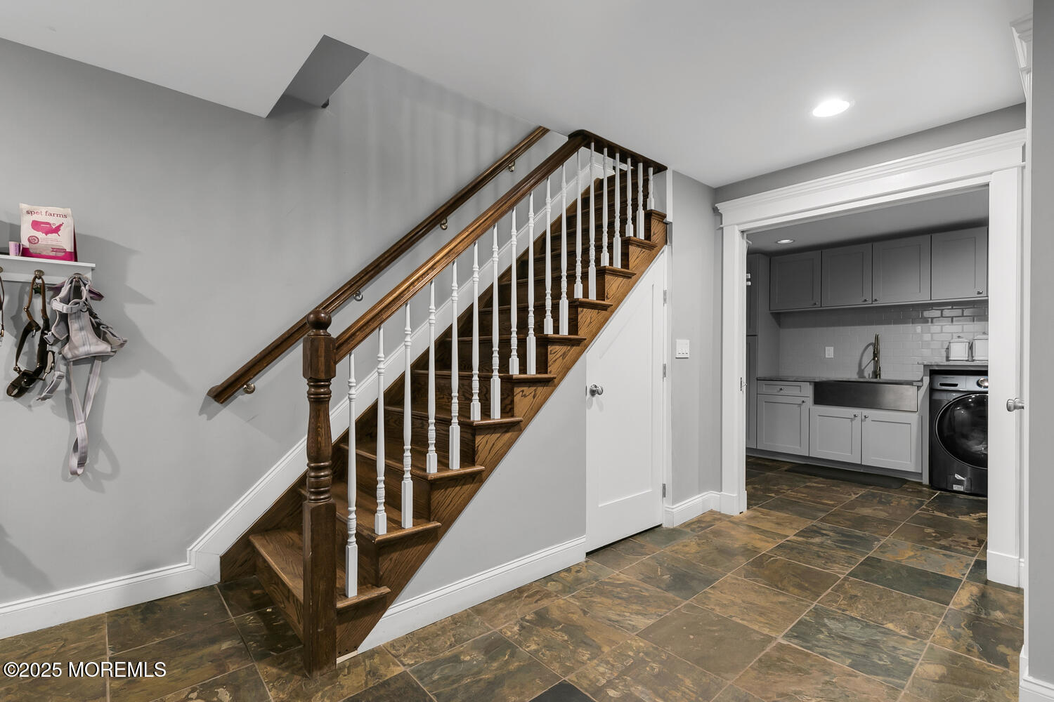 Middletown, New Jersey, 07748, United States, 4 Bedrooms Bedrooms, ,5 BathroomsBathrooms,Residential,For Sale,1990741