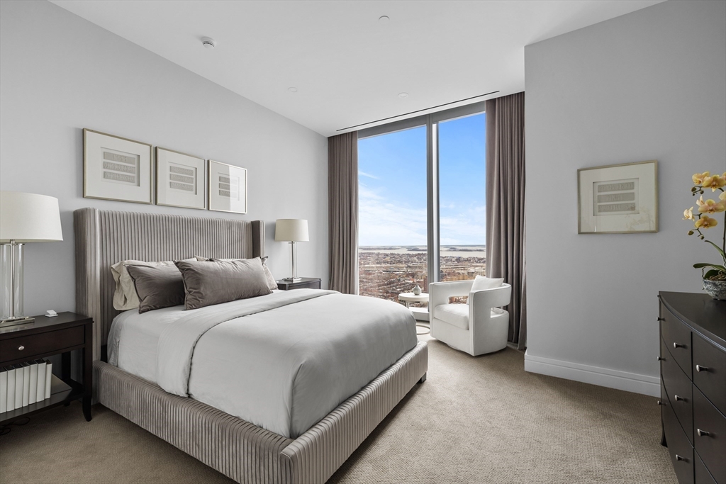 Boston, Massachusetts, 02115, United States, 5 Bedrooms Bedrooms, ,7 BathroomsBathrooms,Residential,For Sale,1688513