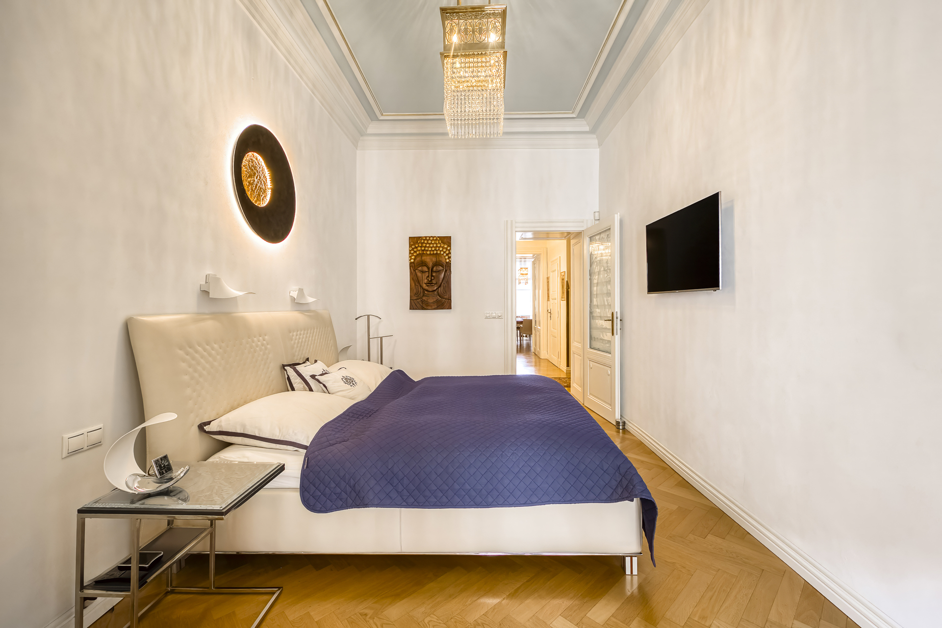  Refined 3-Bedroom Apartment on Janáckovo nábreží - 物件實景
