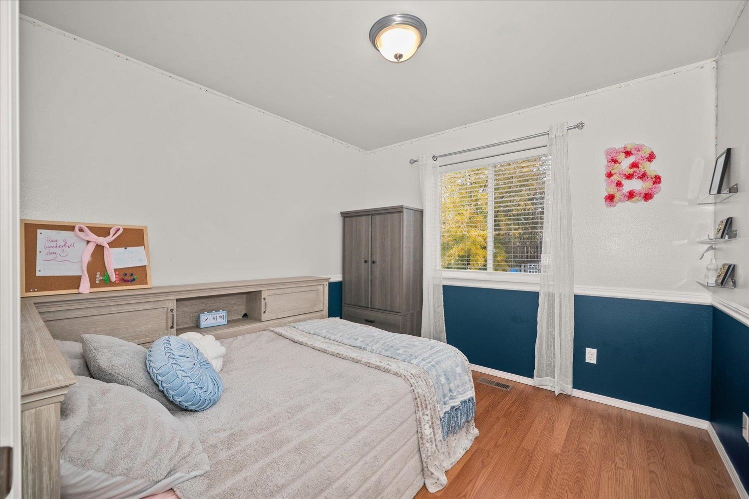 Spokane Valley, Washington, 99016, United States, 5 Bedrooms Bedrooms, ,3 BathroomsBathrooms,Residential,For Sale,1990389