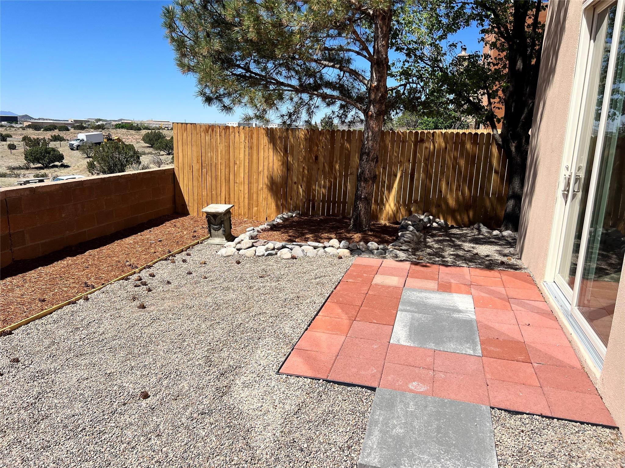 Santa Fe, New Mexico, 87507, United States, 3 Bedrooms Bedrooms, ,3 BathroomsBathrooms,Residential,For Sale,1793952