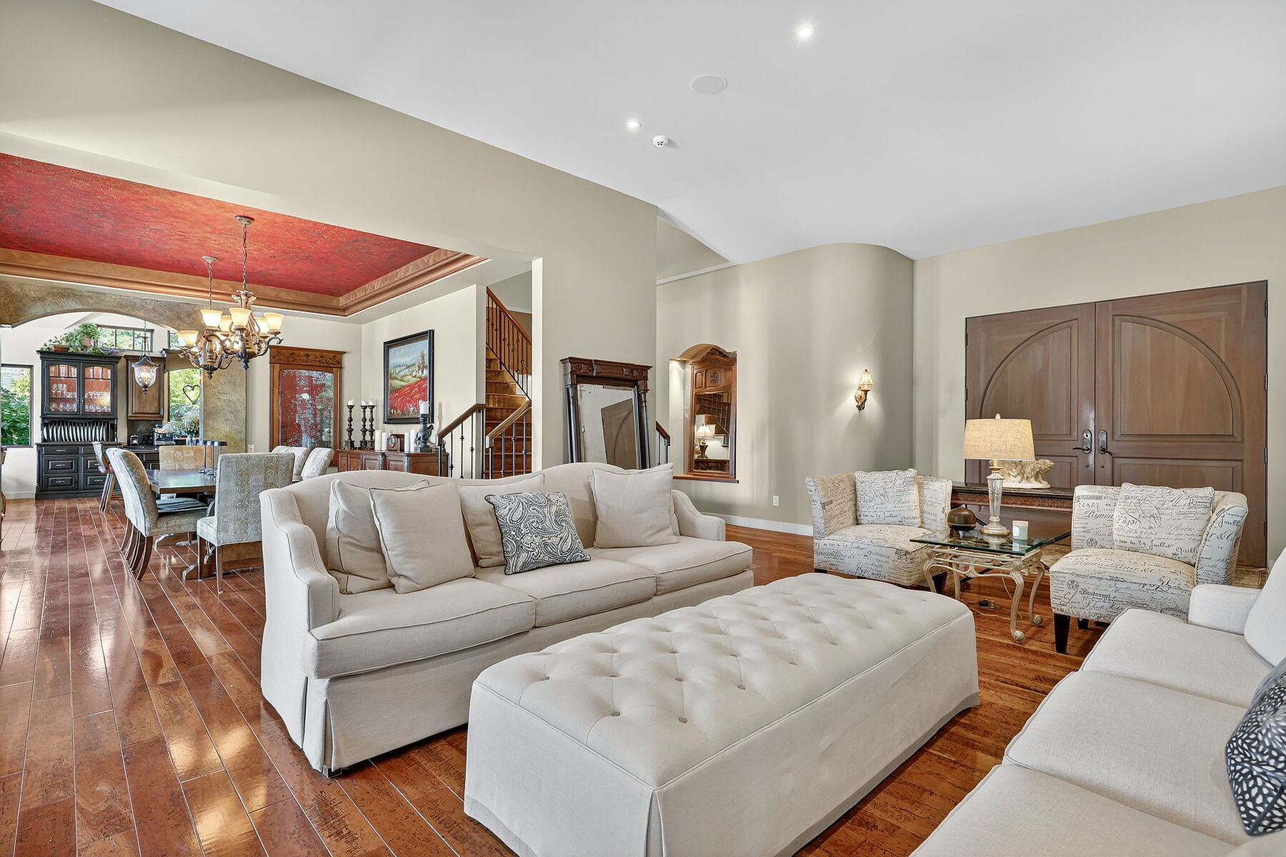  Distinguished Lakefront Estate - 物件實景