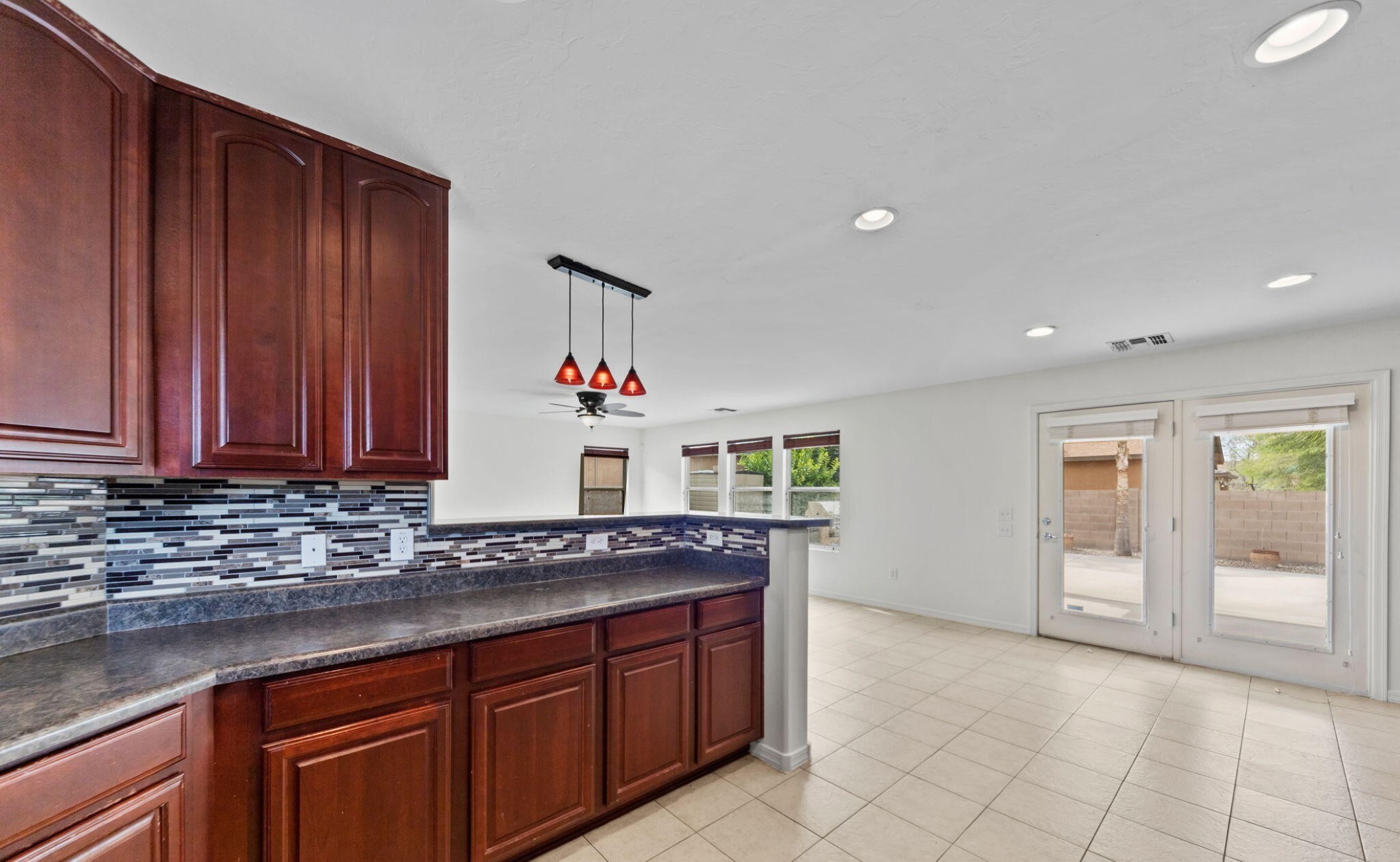  2779 W Greenstreak Drive  Tucson, AZ - 物件實景