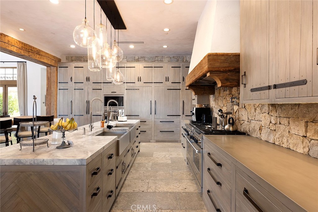 Indian Wells, California, 92210, United States, 5 Bedrooms Bedrooms, ,7 BathroomsBathrooms,Residential,For Sale,2001753