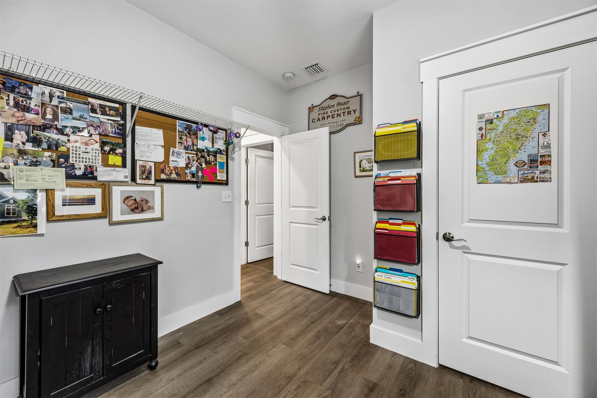 Fernandina Beach, Florida, 32034, United States, 3 Bedrooms Bedrooms, ,2 BathroomsBathrooms,Residential,For Sale,2040424
