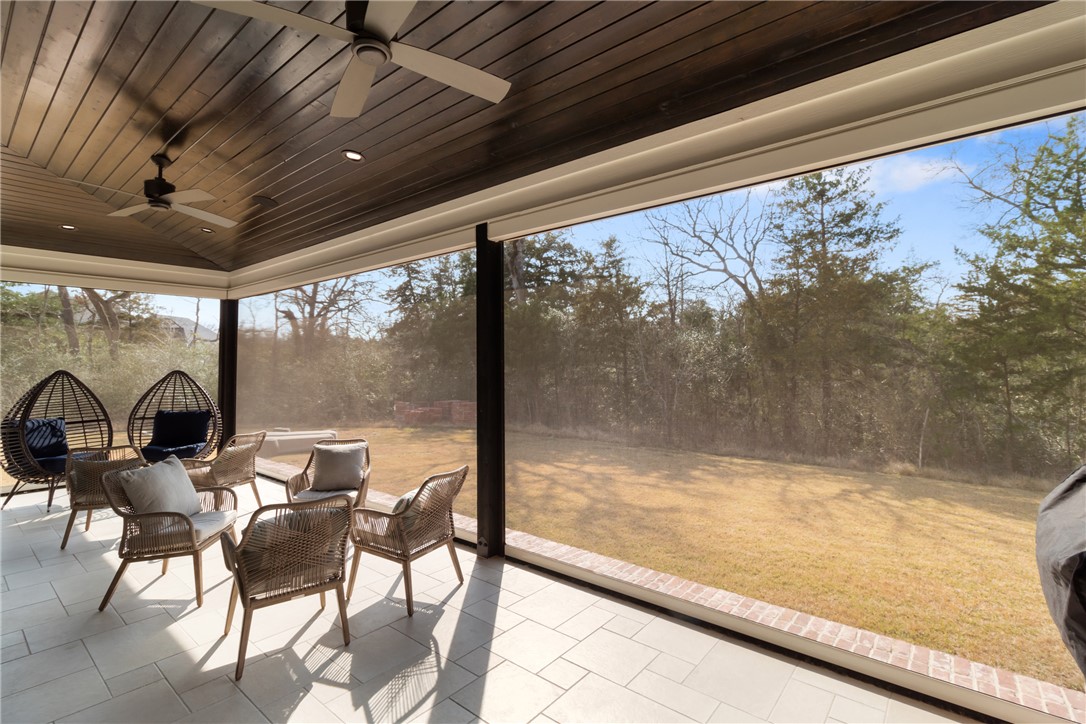 College Station, Texas, 77845, United States, 4 Bedrooms Bedrooms, ,5 BathroomsBathrooms,Residential,For Sale,1713774