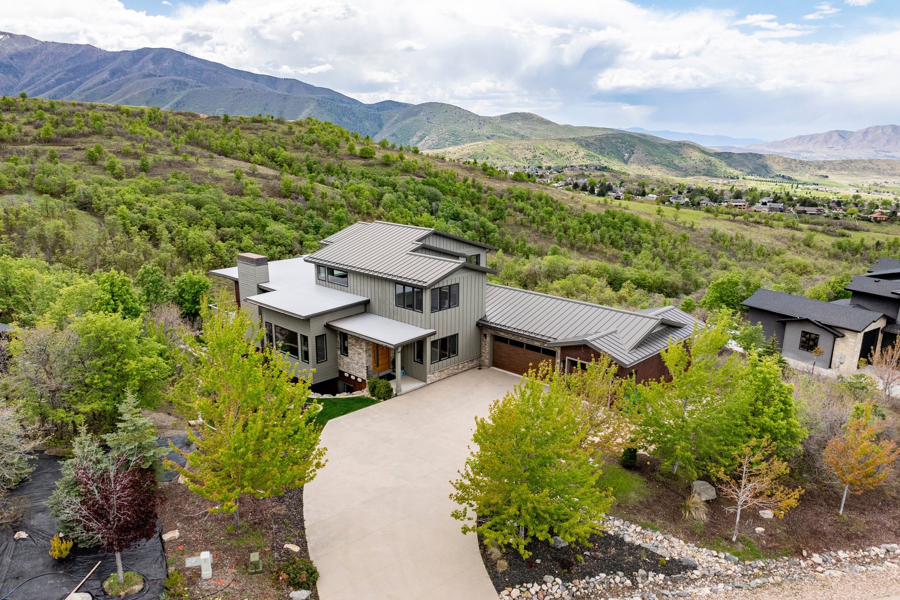  Mountain Contemporary Masterpiece with Panoramic Summit Creek Views - 物件實景