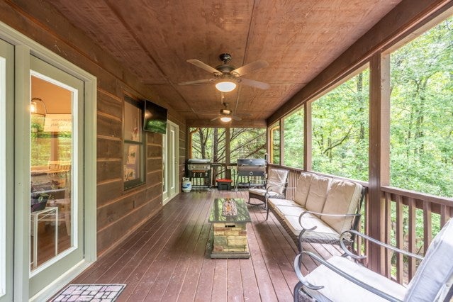 Ellijay, Georgia, 30540, United States, 4 Bedrooms Bedrooms, ,3 BathroomsBathrooms,Residential,For Sale,1910831