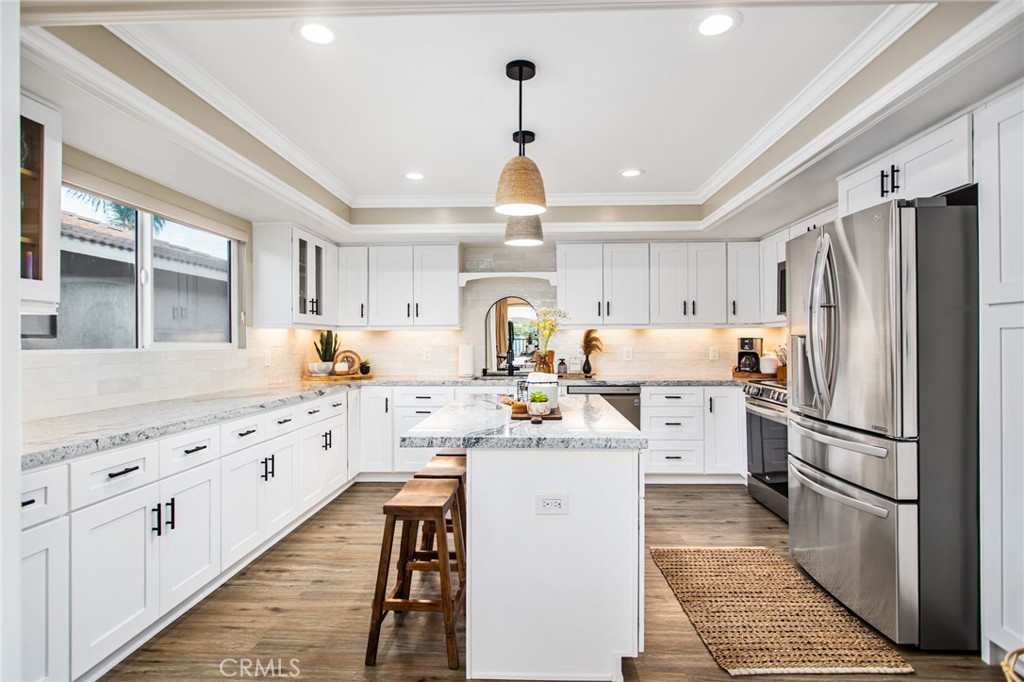 Canyon Lake, California, 92587, United States, 4 Bedrooms Bedrooms, ,3 BathroomsBathrooms,Residential,For Sale,2036955