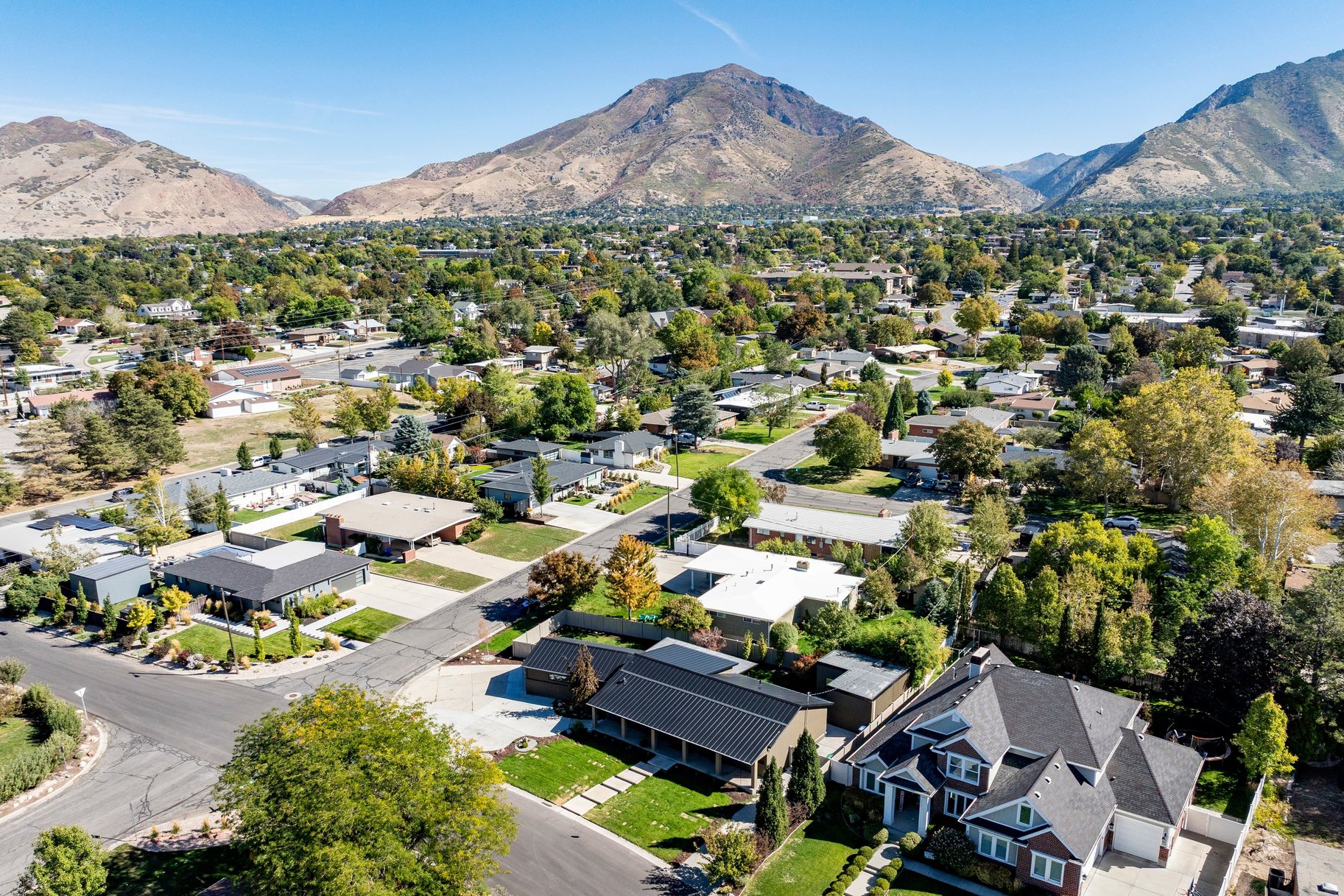  Rebuilt Mountain Modern in Holladay - 物件實景
