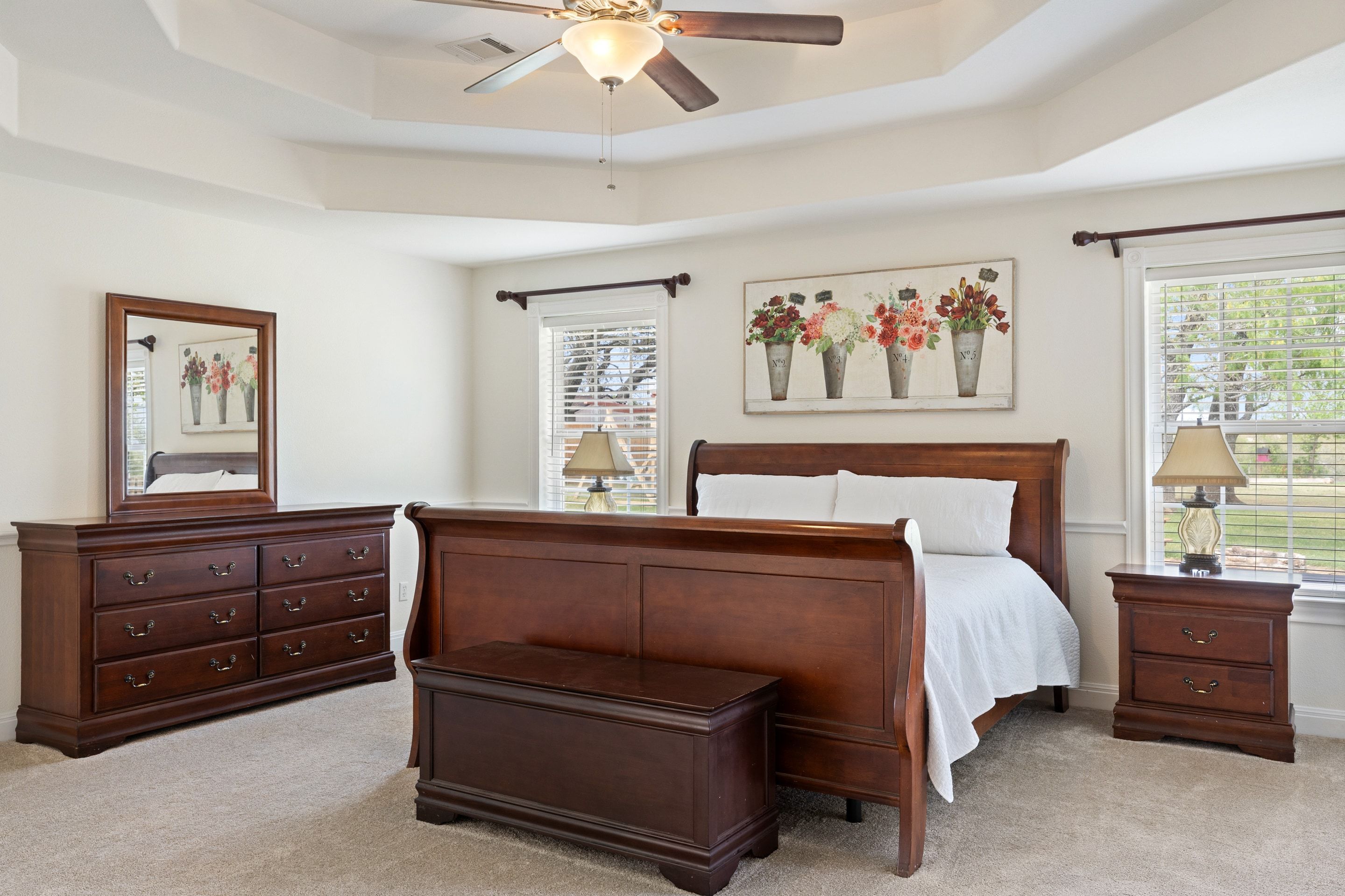  744 Bartlett Drive West - 物件實景