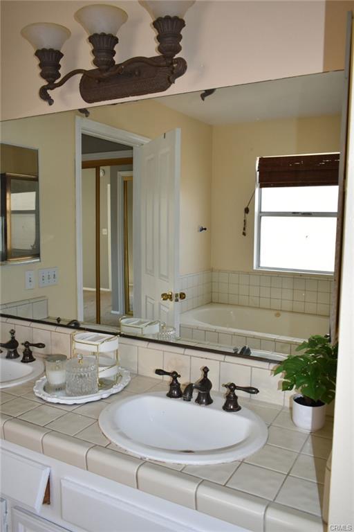 Lawndale, California, 90260, United States, 3 Bedrooms Bedrooms, ,3 BathroomsBathrooms,Residential,For Sale,1900619