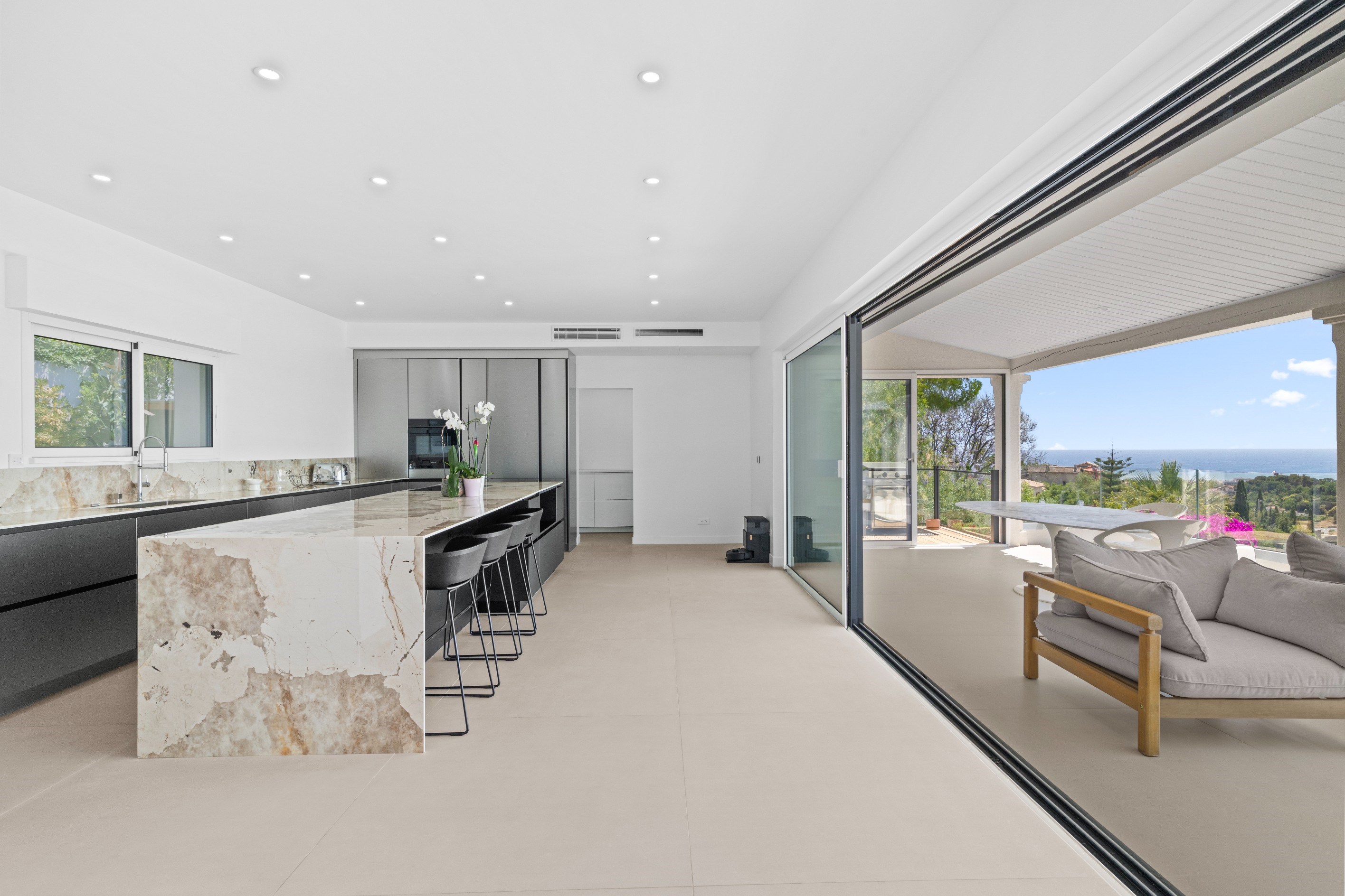  Luxury sea view villa for sale in Cagnes-sur-Mer with guest house - 物件實景