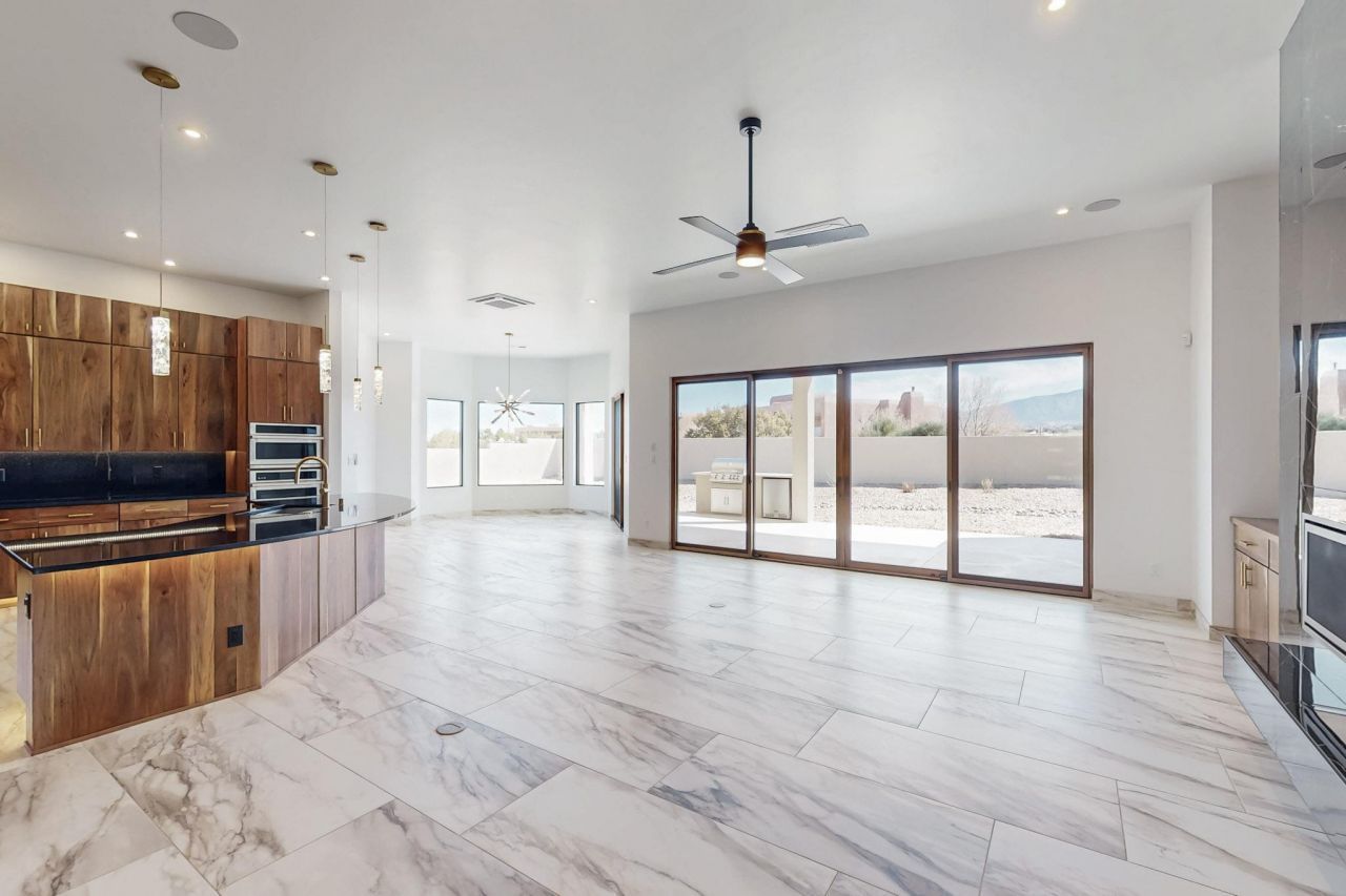 Placitas, New Mexico, 87043, United States, 3 Bedrooms Bedrooms, ,4 BathroomsBathrooms,Residential,For Sale,1903548