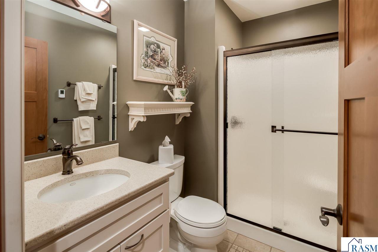 Mankato, Minnesota, 56001, United States, 3 Bedrooms Bedrooms, ,2 BathroomsBathrooms,Residential,For Sale,1982289