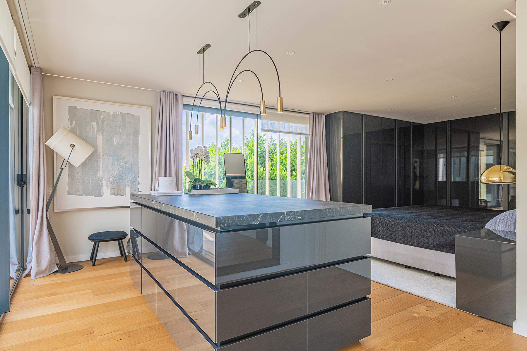  Luxury contemporary villa with pool, garden, and top energy efficiency - 物件實景