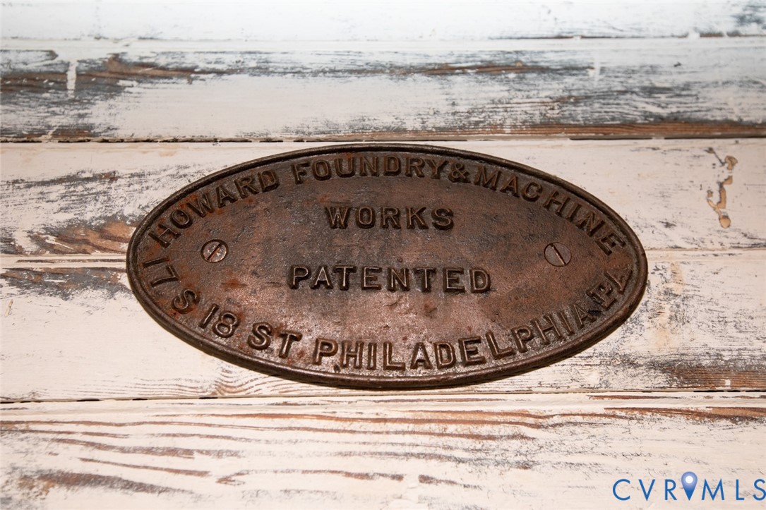 Farmville, Virginia, 23901, United States, 3 Bedrooms Bedrooms, ,3 BathroomsBathrooms,Residential,For Sale,1981150