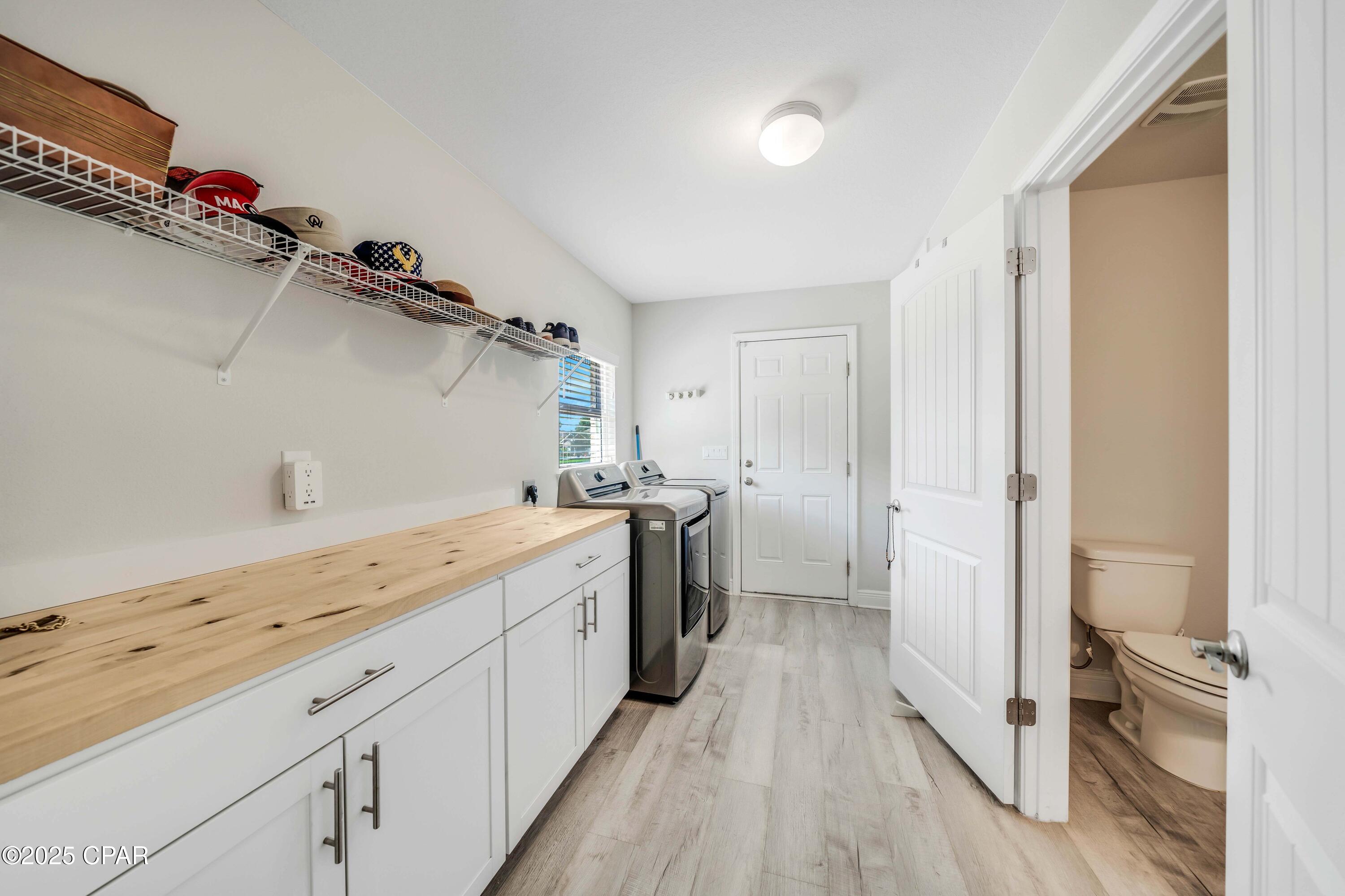 Panama City, Florida, 32409, United States, 4 Bedrooms Bedrooms, ,3 BathroomsBathrooms,Residential,For Sale,1947454