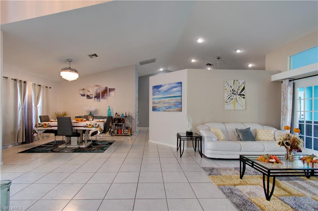 Cape Coral, Florida, 33904, United States, 3 Bedrooms Bedrooms, ,3 BathroomsBathrooms,Residential,For Sale,1996794